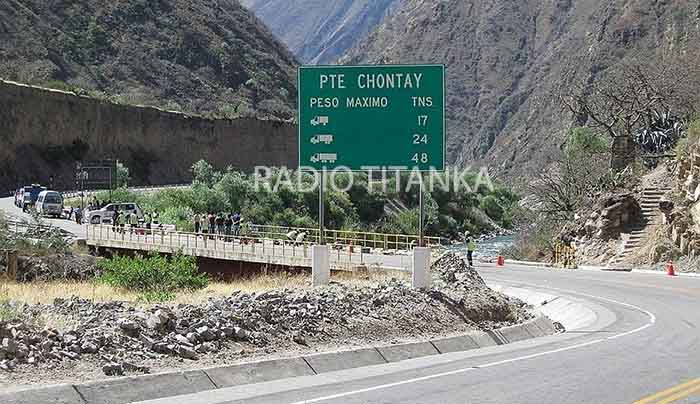 Exigen se modifique posición de puente Chontay por constantes accidentes de tránsito